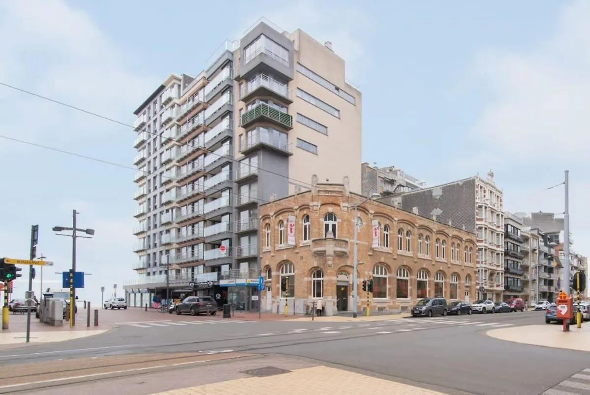 Huswell - Apartment With Sideways Sea View In Middelkerke